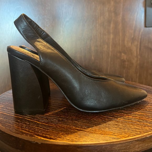 Vince Camuto Leather Pointed Toe Slingback Block Heel Size 6 - Picture 2 of 5
